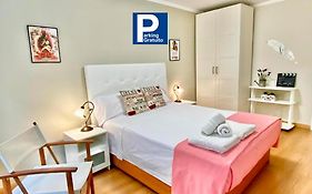Apartamento Con Parking Gratis En El Centro, 2 Dormitorios